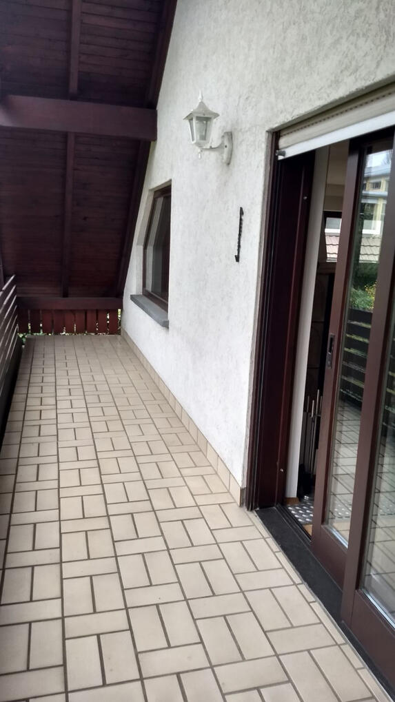 Überdachter Balkon Ost Obergeschoss (12,4 m²)